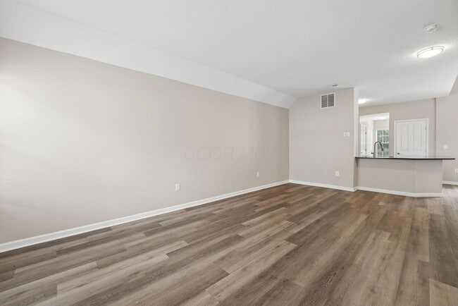 Photo - 2041 River Rock Way