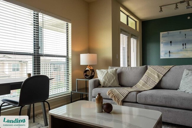 Photo - 715 W Slaughter Ln Unit 01-0831.1405233