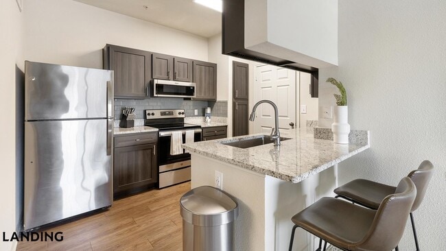 Photo - 3250 Hudson Crossing Unit 537