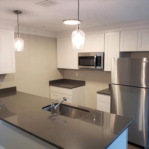 Photo - 10 4th St Unit 401