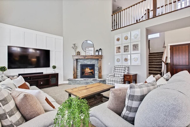 Building Photo - 5847 Pinery Cyn Ave N Unit ID1250636P