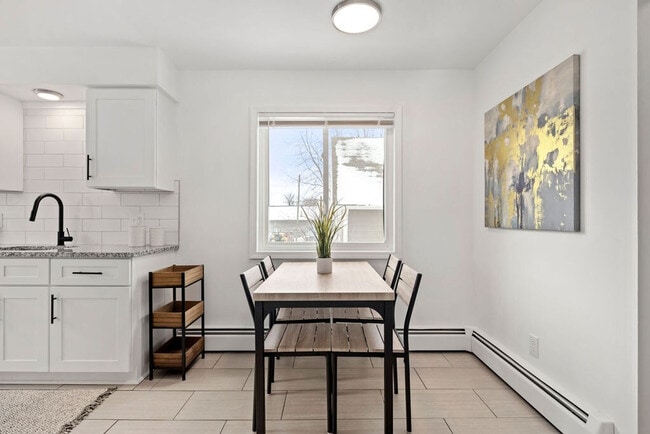 Photo - 22 2nd St Unit ID1032319P