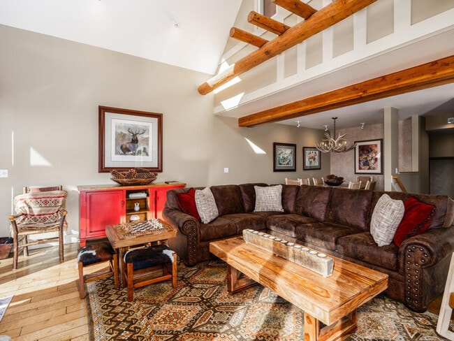 Photo - 13 Saddle Ridge Rd Unit ID1255676P