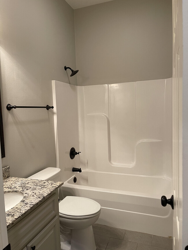 Bathroon 1 - 9970 Townhomes
