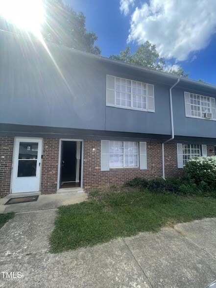 Building Photo - 120 Byrum St