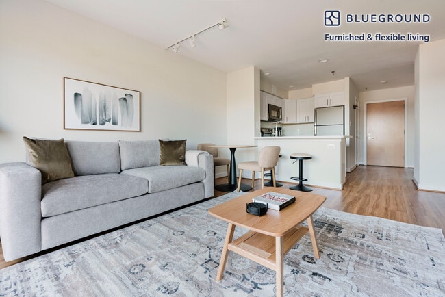 Photo - 2500 Clarendon Blvd Unit FL8-ID1167