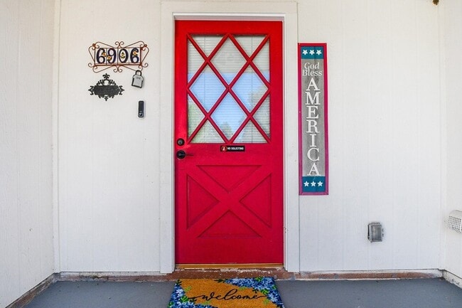 Photo - 6906 Grant Dr