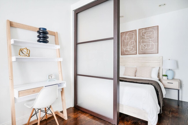 Photo - 69a Clinton St Unit ID1021890P