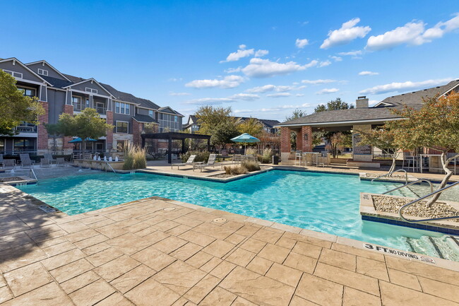 Photo - Platinum Castle Hills