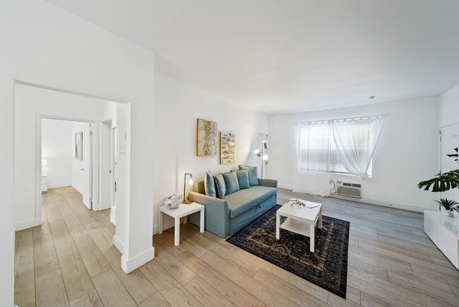 Photo - 1504 Bay Rd Unit ID1255491P