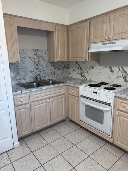 Photo - 3325 Bee Ridge Rd Unit 4A