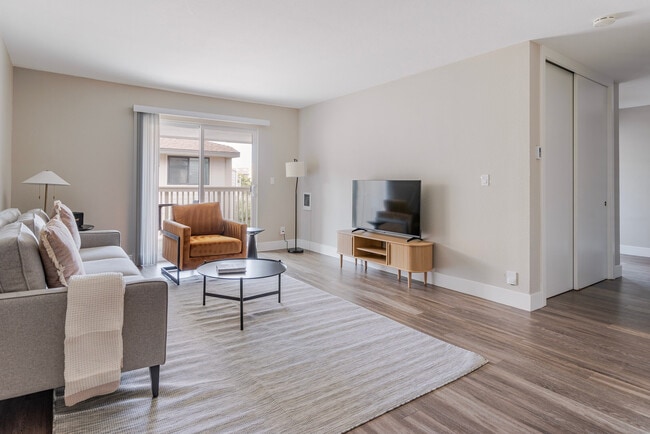 Photo - 950 E Hillsdale Blvd Unit FL3-ID2119