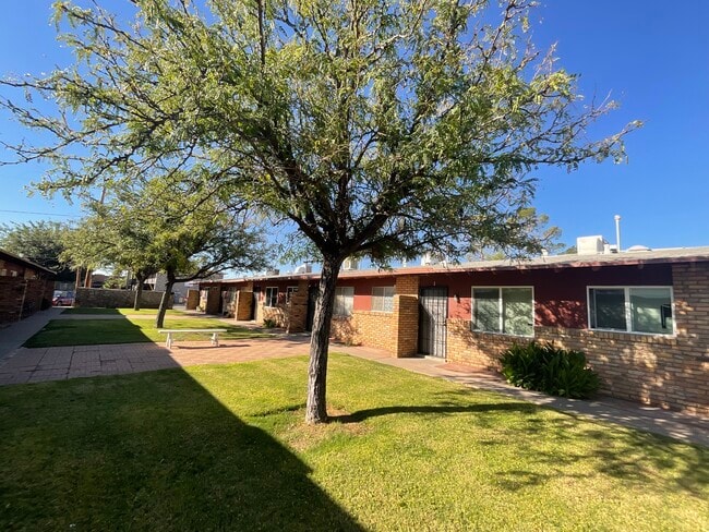 Photo - Hilton Place Apartments