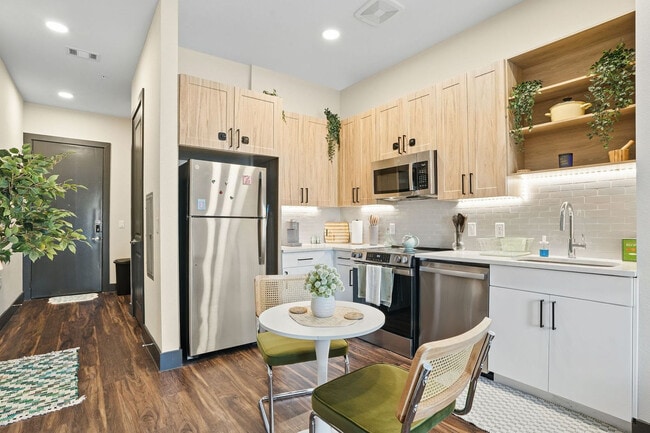 Photo - 9127 Research Blvd Unit ID1365738P