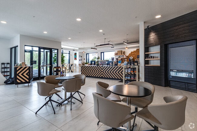 Lobby Coffee Shop - The Oakmark