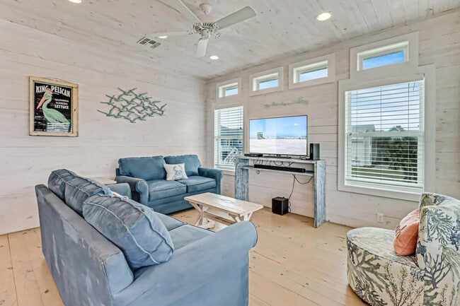 Photo - 2727 Eleventh Street-SI ID1023271P Unit SI ID1023271P