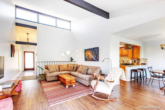 Photo - 678 Hygeia Ave Unit ID1048646P