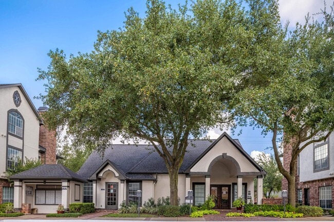 Photo - Joule on Memorial