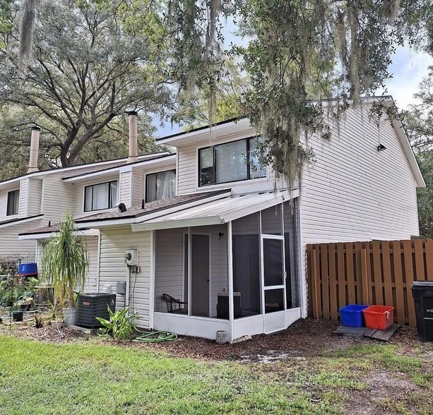 Photo - 6111 SW 8th Pl