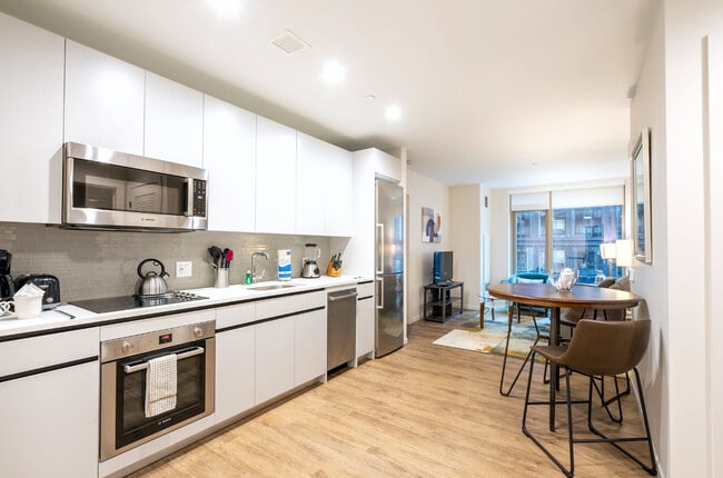 Photo - 131 Seaport Blvd Unit SI FL7-ID1050361P