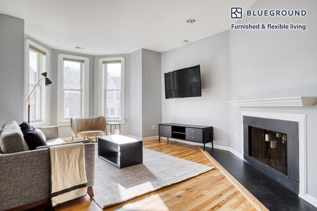 Building Photo - 2107 O St NW Unit FL2-ID341