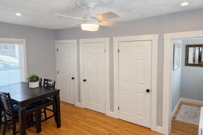 Photo - 58 Bennett St Unit 1