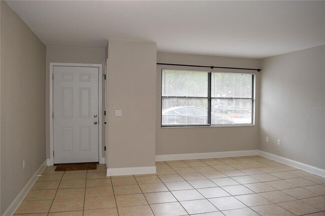 Photo - 7423 SW 42nd Pl