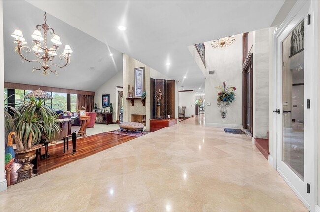 Photo - 10111 Vestal Ct