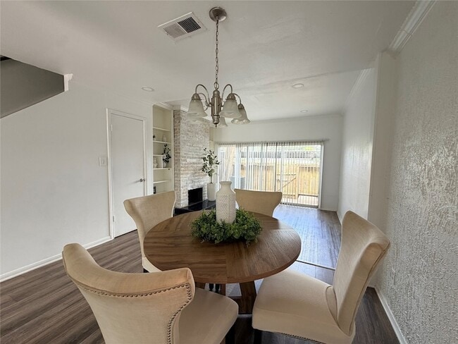 Photo - 7700 Creekbend Dr Unit 45