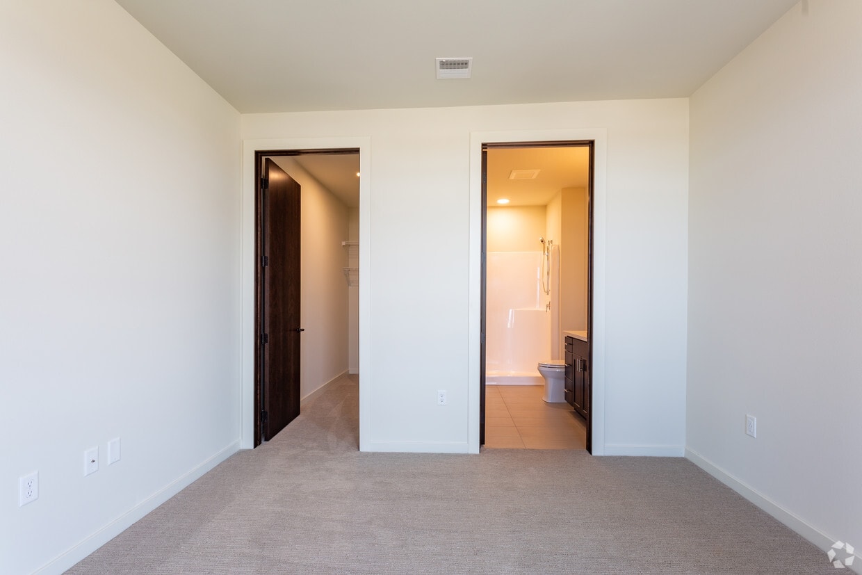 Floor Plan - NE Corner 2 Bedroom