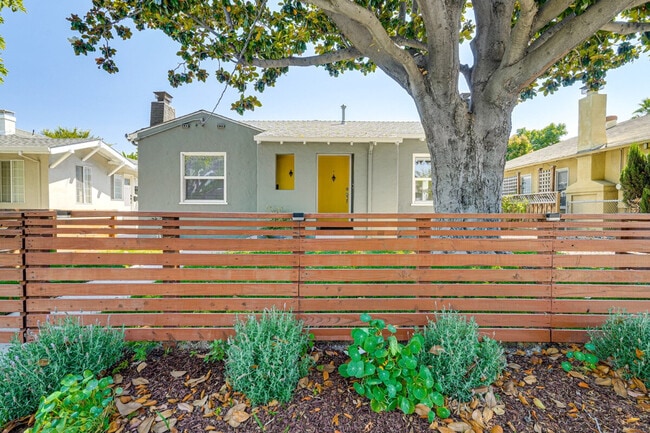 Photo - 972 S 8th St Unit ID1304959P