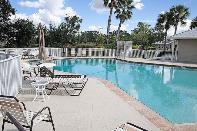 Photo - 2775 Royal Palm Dr