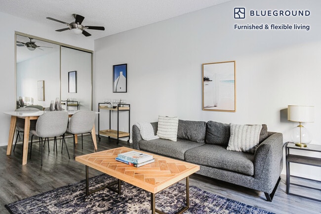 Photo - 747 Gayley Ave Unit FL3-ID1269