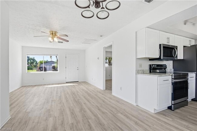 Photo - 1130 Alabar Ln