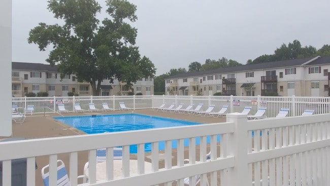 Photo - Sterling Pointe