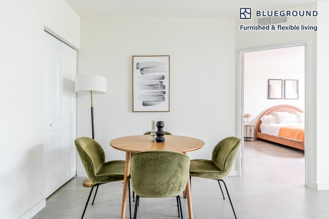 Photo - 729 NW 2nd St Unit FL4-ID159