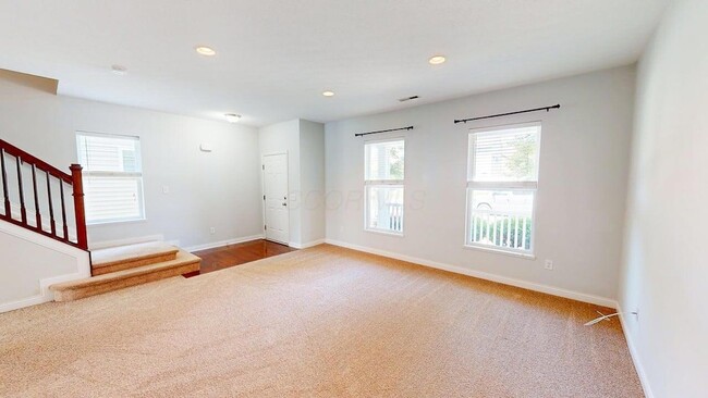 Photo - 5597 Lantos Rd