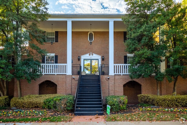 Entrance - British Woods Apartments