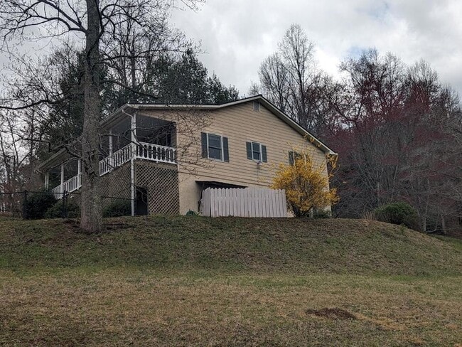 Building Photo - 1453 Berrong Rd