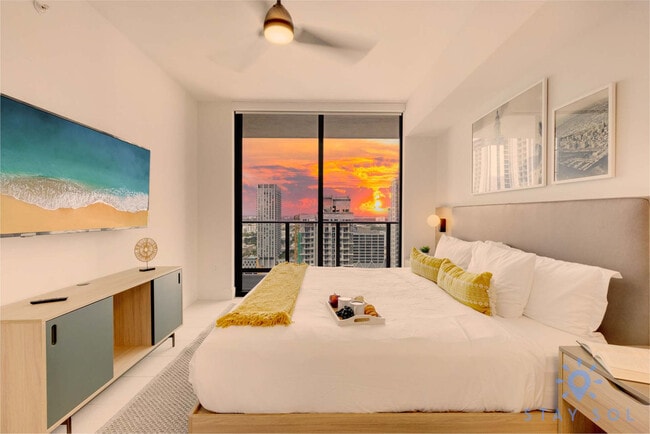 Photo - 601 NE 1st Ave Unit ID1227490P