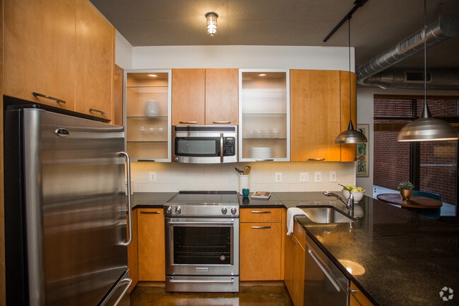 Interior Photo - The DeSoto Apartments