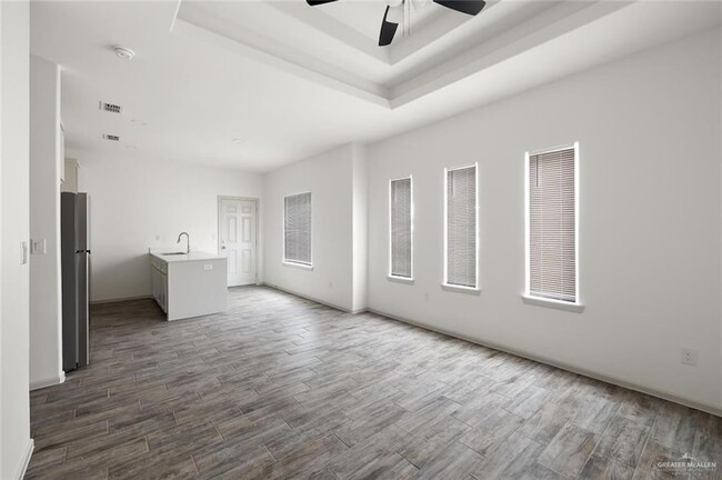 Photo - 1032 Palm Dr Unit 2