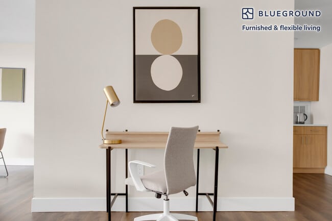 Photo - 1515 Richmond Hwy Unit FL12-ID445