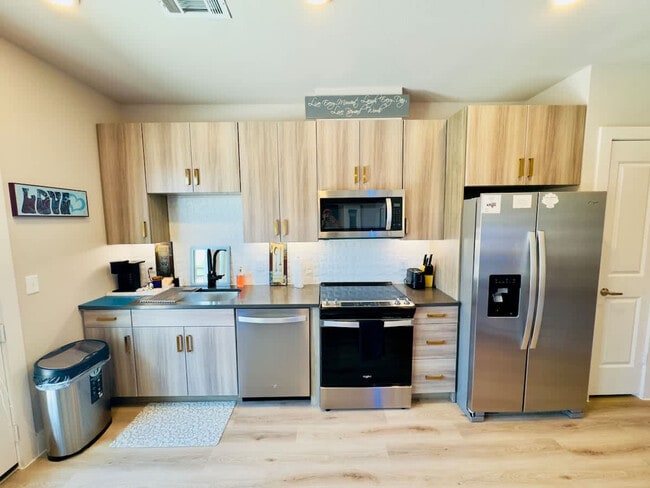 Photo - 12208 Tech Ridge Blvd Unit SI ID1490112P