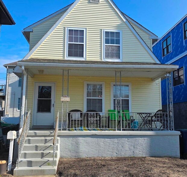 Building Photo - 9604 Ventnor Ave