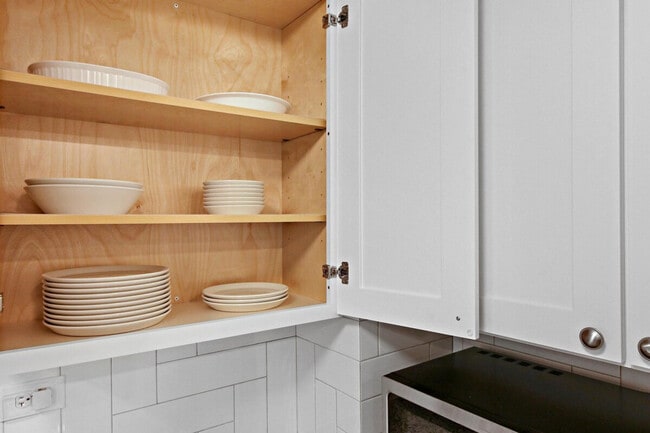 Photo - 1532 North Ave Unit ID1265540P