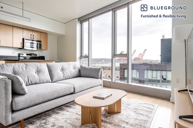 Building Photo - 521 Stadium Pl S Unit FL12-ID926