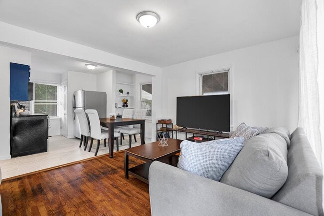 Photo - 6444 Wade Ave Unit SI ID1472881P