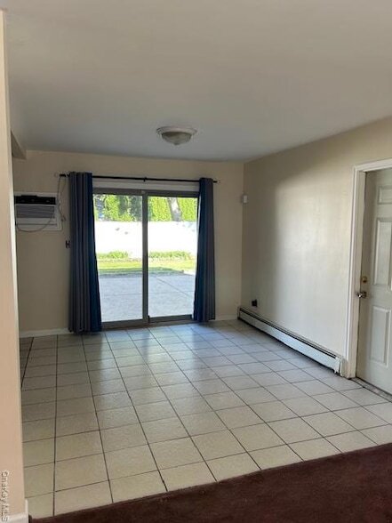 Photo - 185 N Bicycle Path