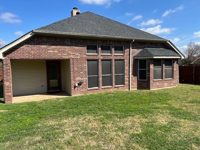 Photo - 201 Willow St